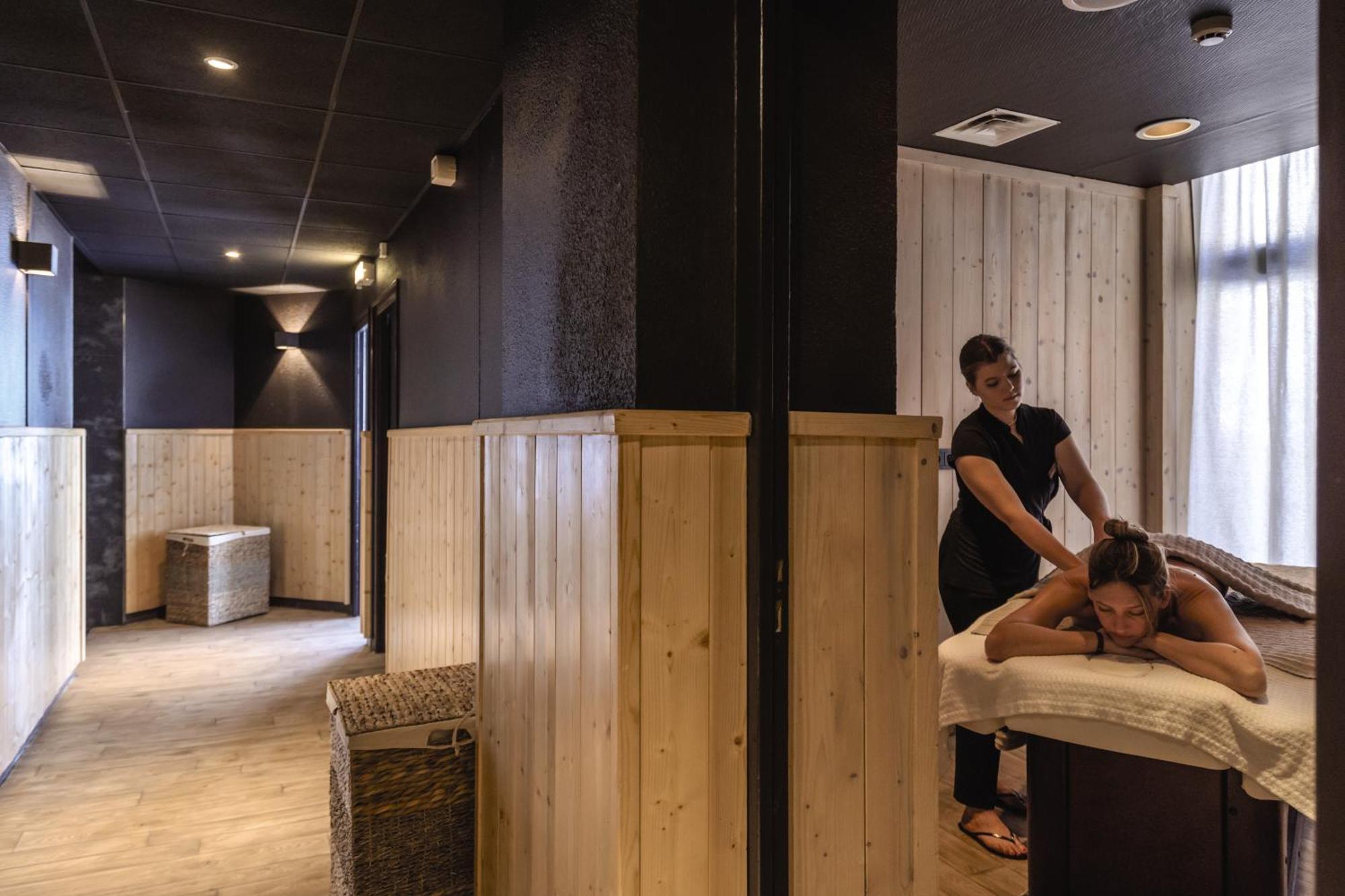 Belambra Clubs Tignes Val Claret Hotel ภายนอก รูปภาพ